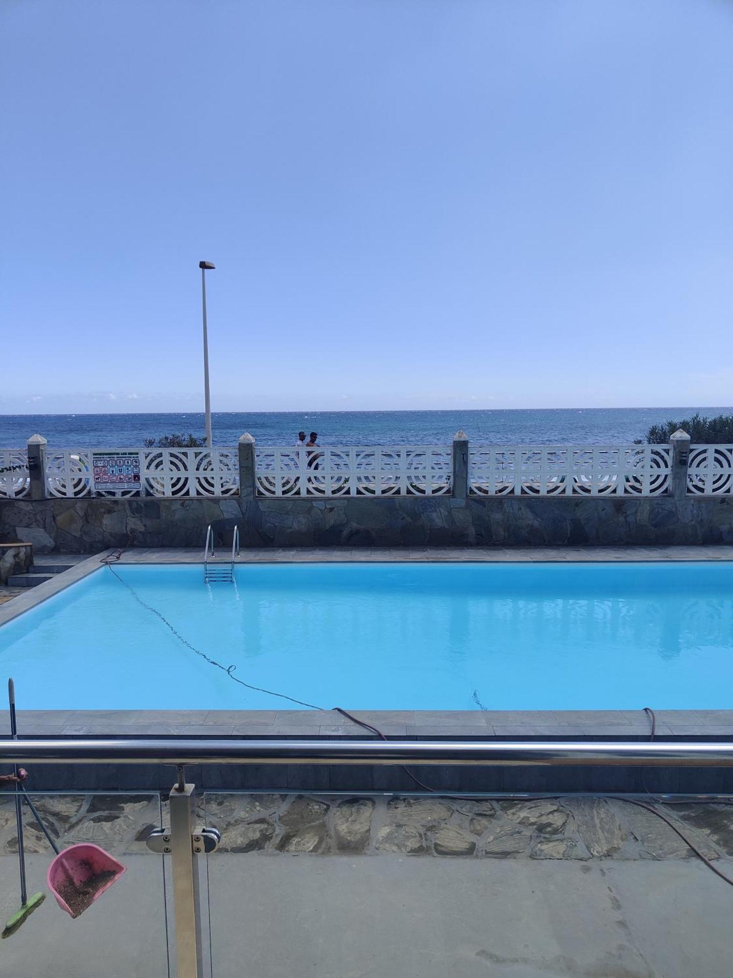Los Nidos San Bartolomé Exterior photo